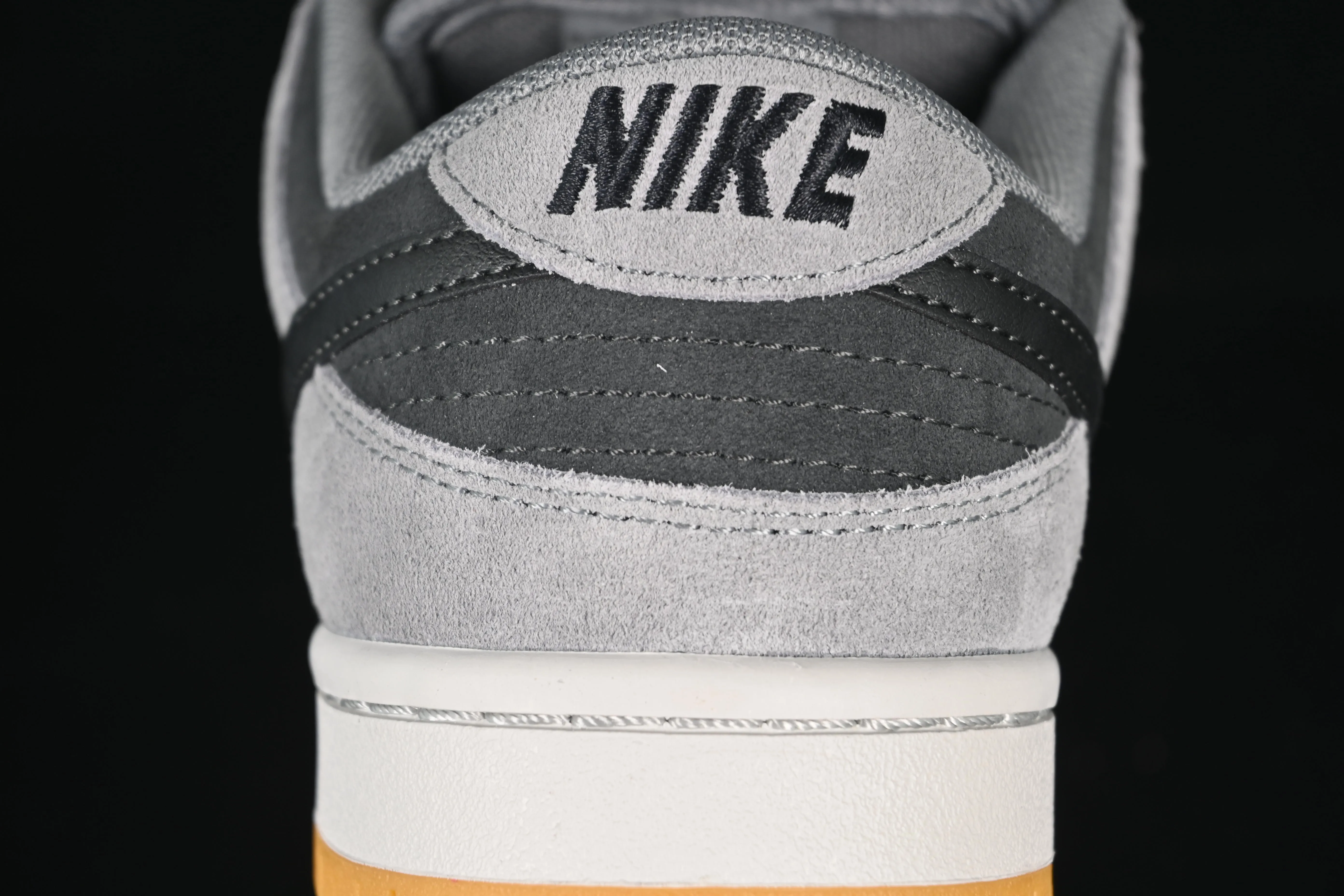 All categories Nk SB Dunk series Nk SB Dunk Low low-top sneakers Nike SB Dunk Low black gray low-top casual sneakers HF3063-001